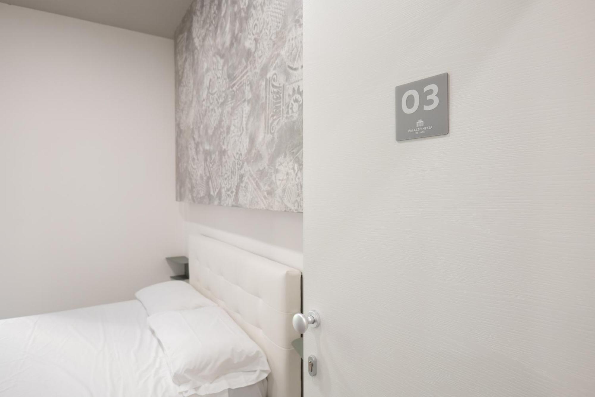 Relais Palazzo Nizza - Luxotel & Apartotel Σαλέρνο Εξωτερικό φωτογραφία